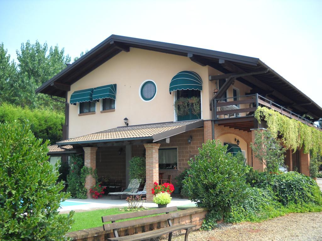 Agriturismo Maiocchi Villa Borgarello Exterior foto